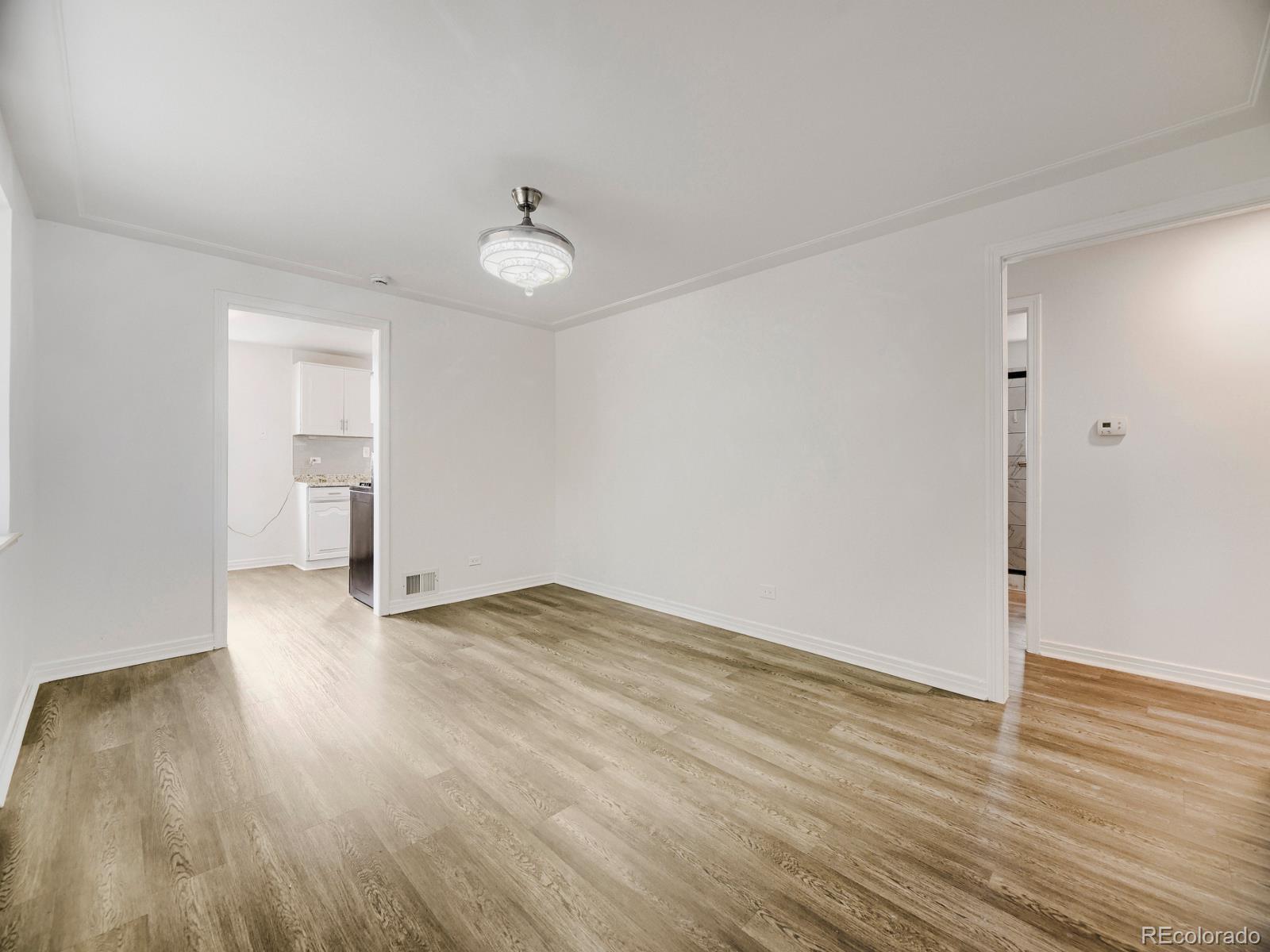 MLS Image #5 for 2551 w arkansas avenue,denver, Colorado