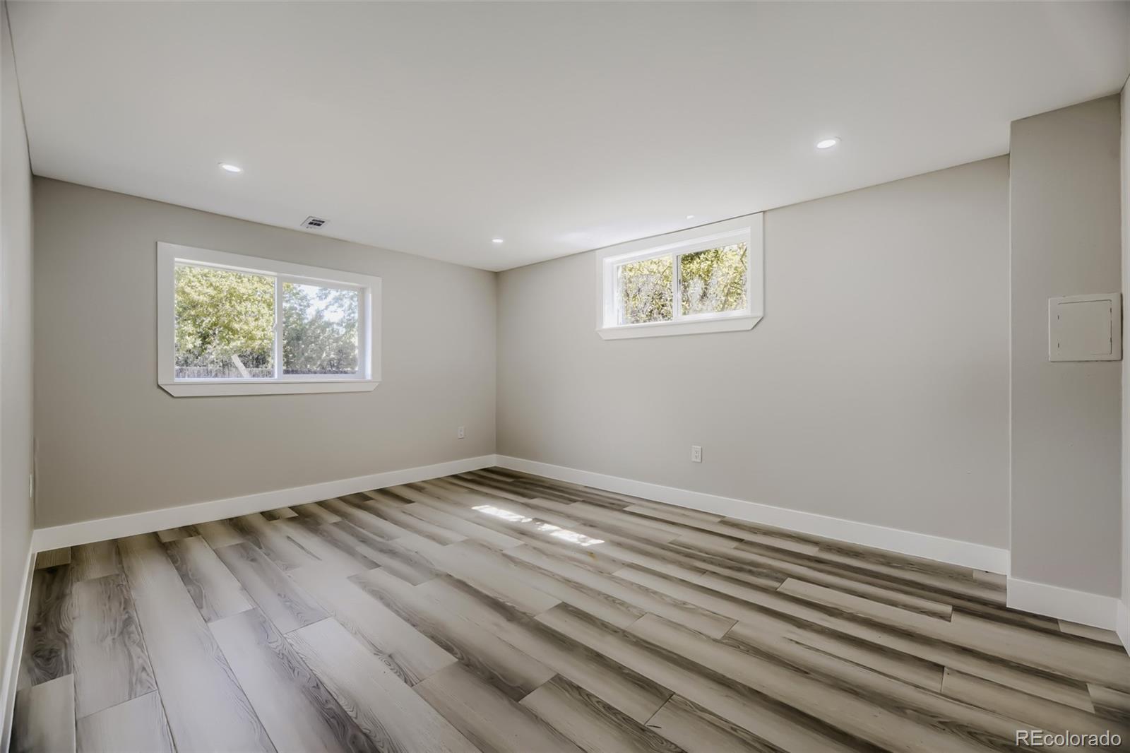 MLS Image #20 for 6602 e cornell avenue,denver, Colorado