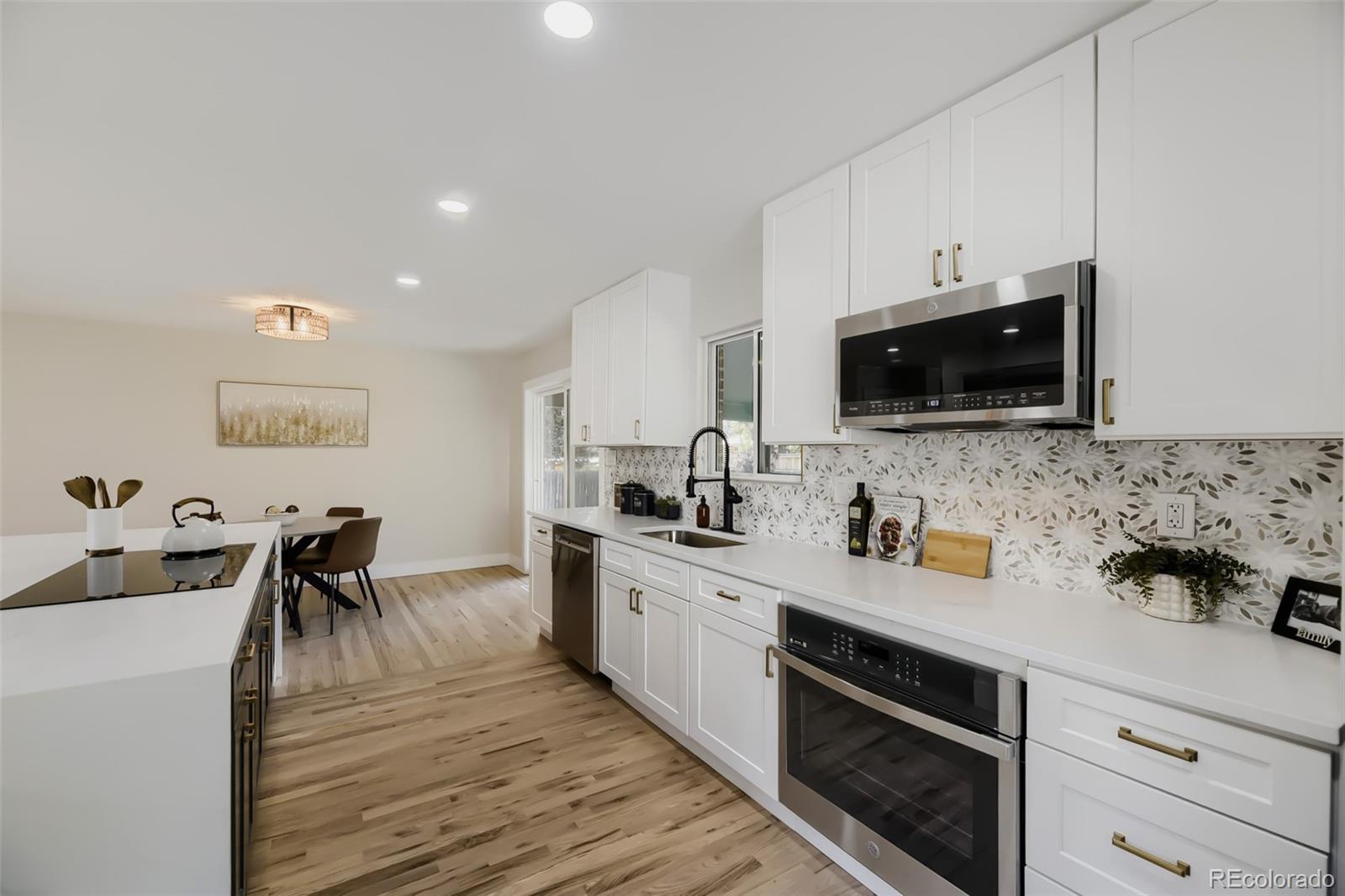 MLS Image #9 for 6602 e cornell avenue,denver, Colorado