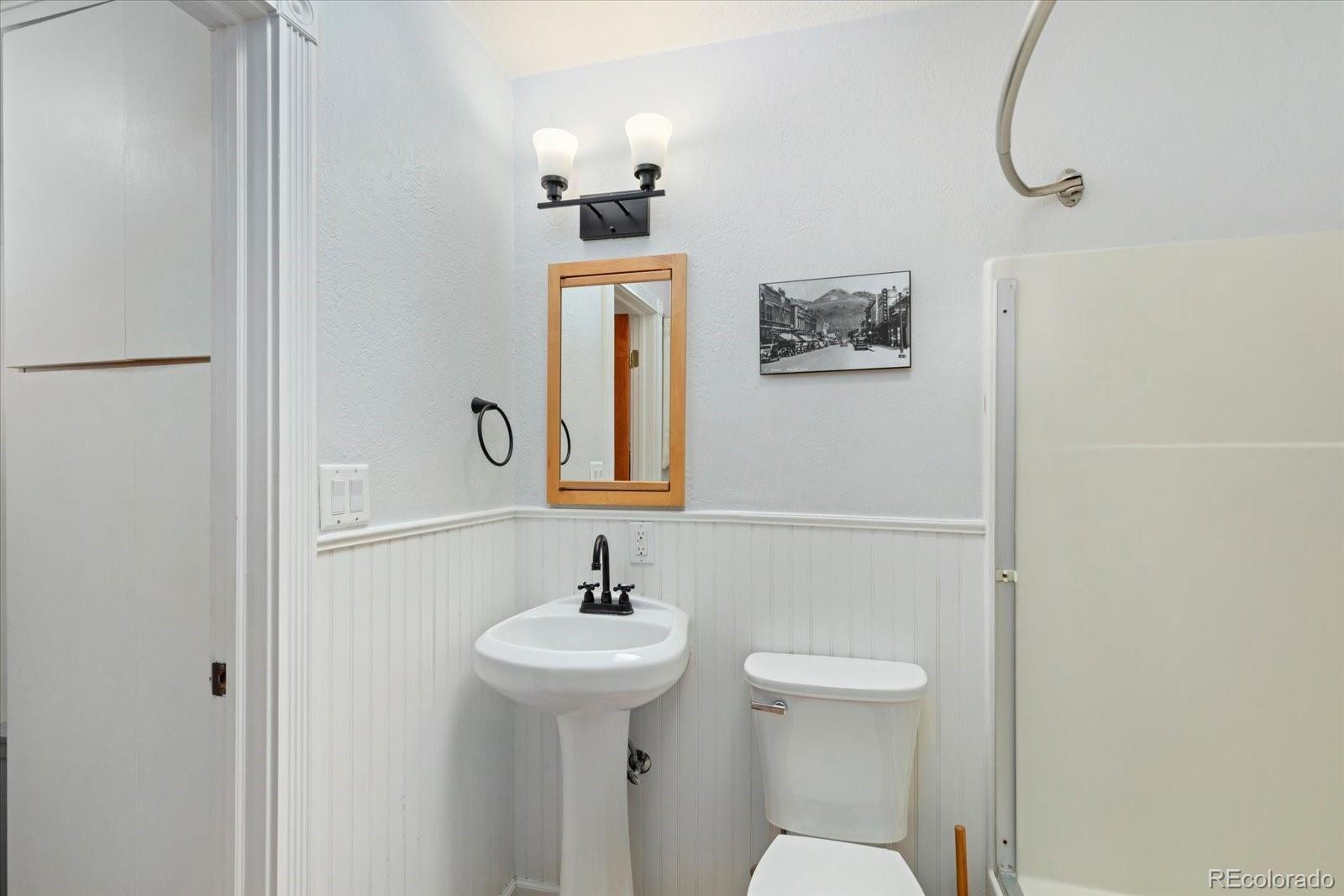 MLS Image #35 for 924  e street,salida, Colorado