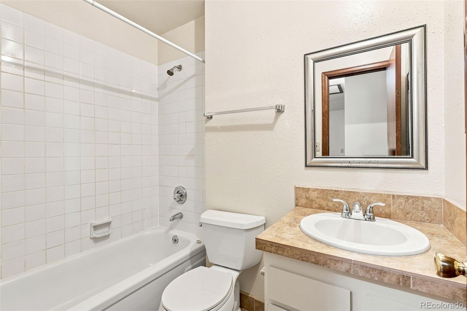 MLS Image #13 for 26222 s end road,kittredge, Colorado