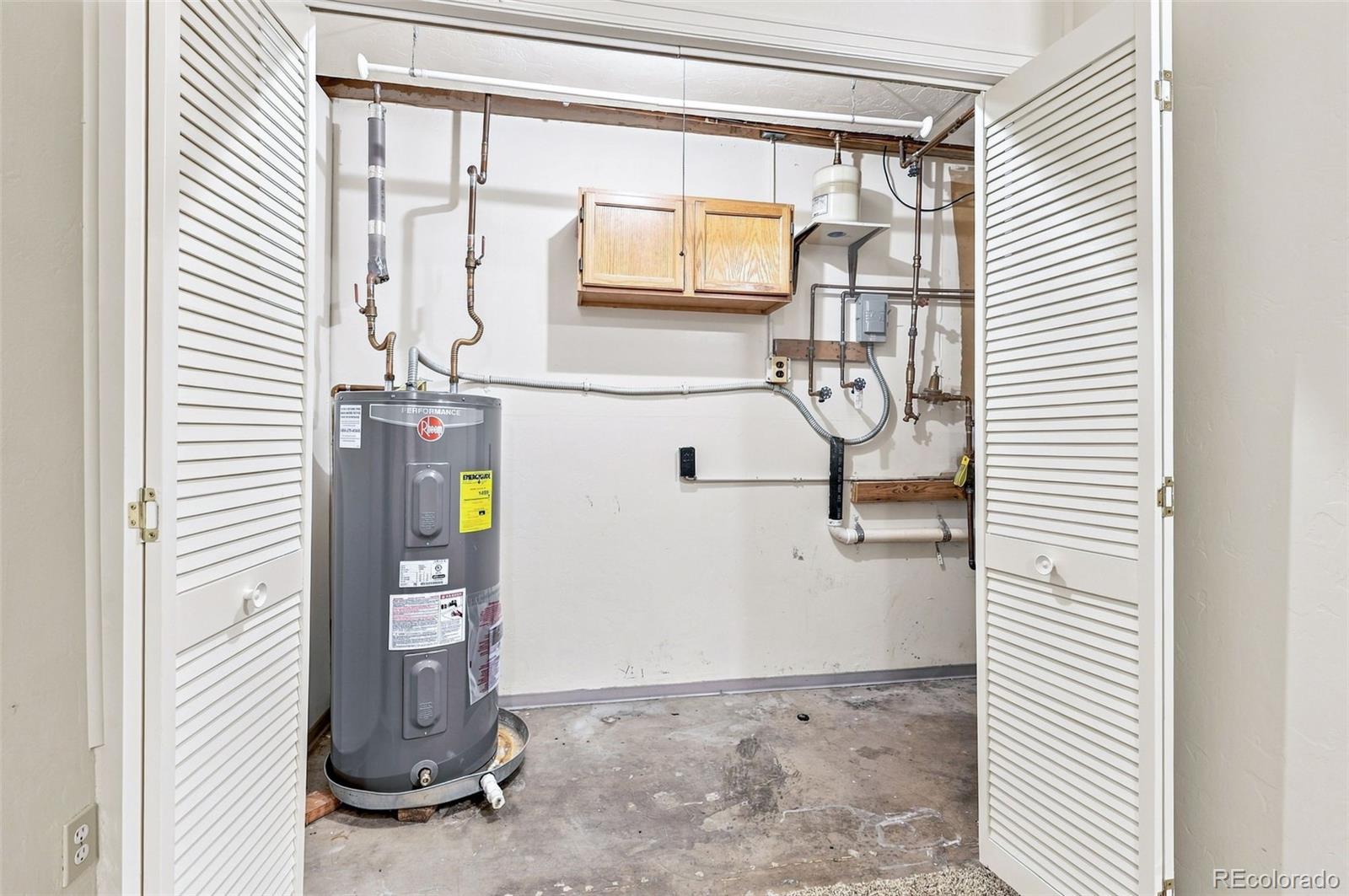 MLS Image #17 for 26222 s end road,kittredge, Colorado