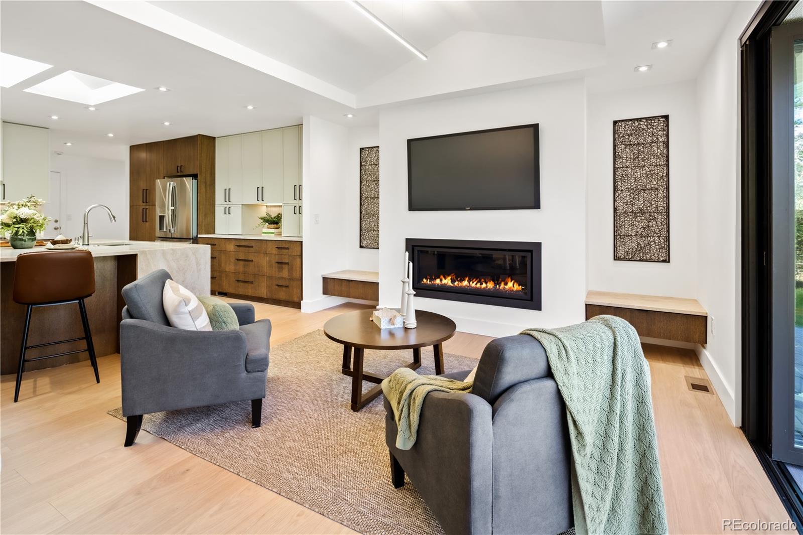 MLS Image #11 for 729 s hudson street,denver, Colorado