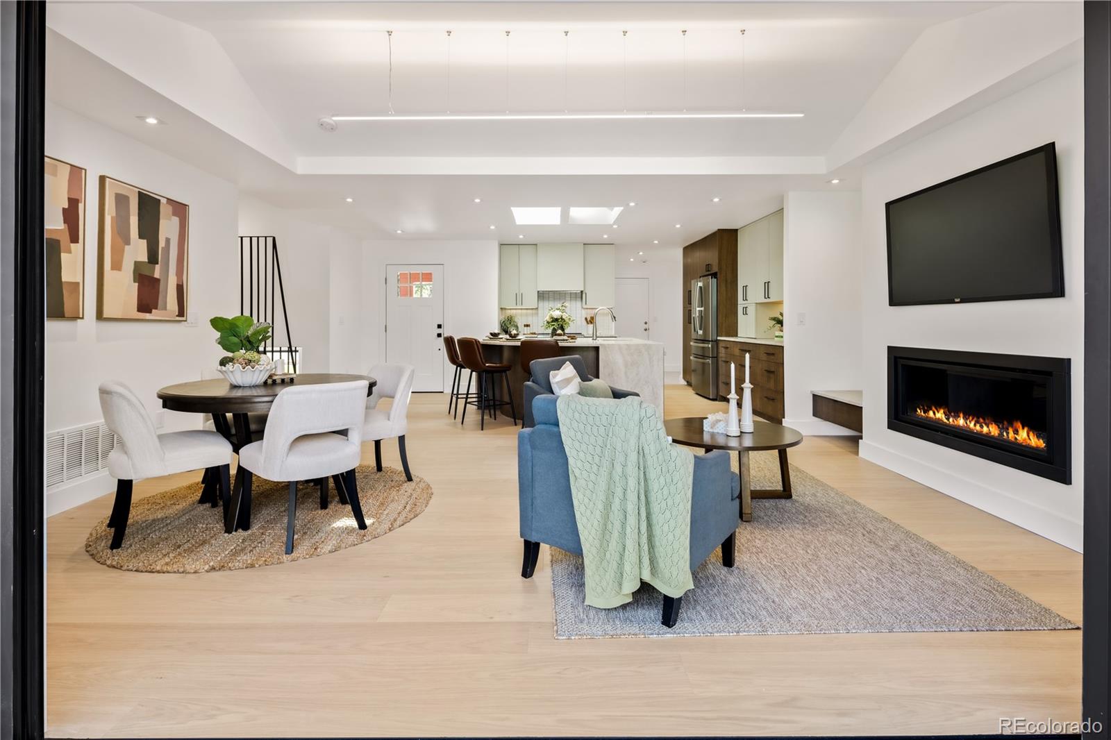 MLS Image #12 for 729 s hudson street,denver, Colorado