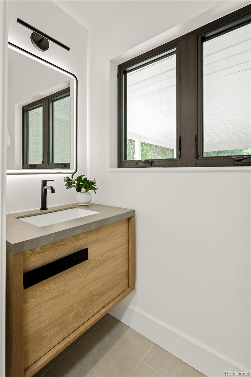 MLS Image #14 for 729 s hudson street,denver, Colorado