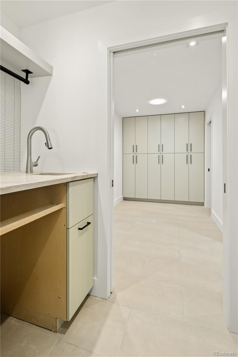 MLS Image #16 for 729 s hudson street,denver, Colorado