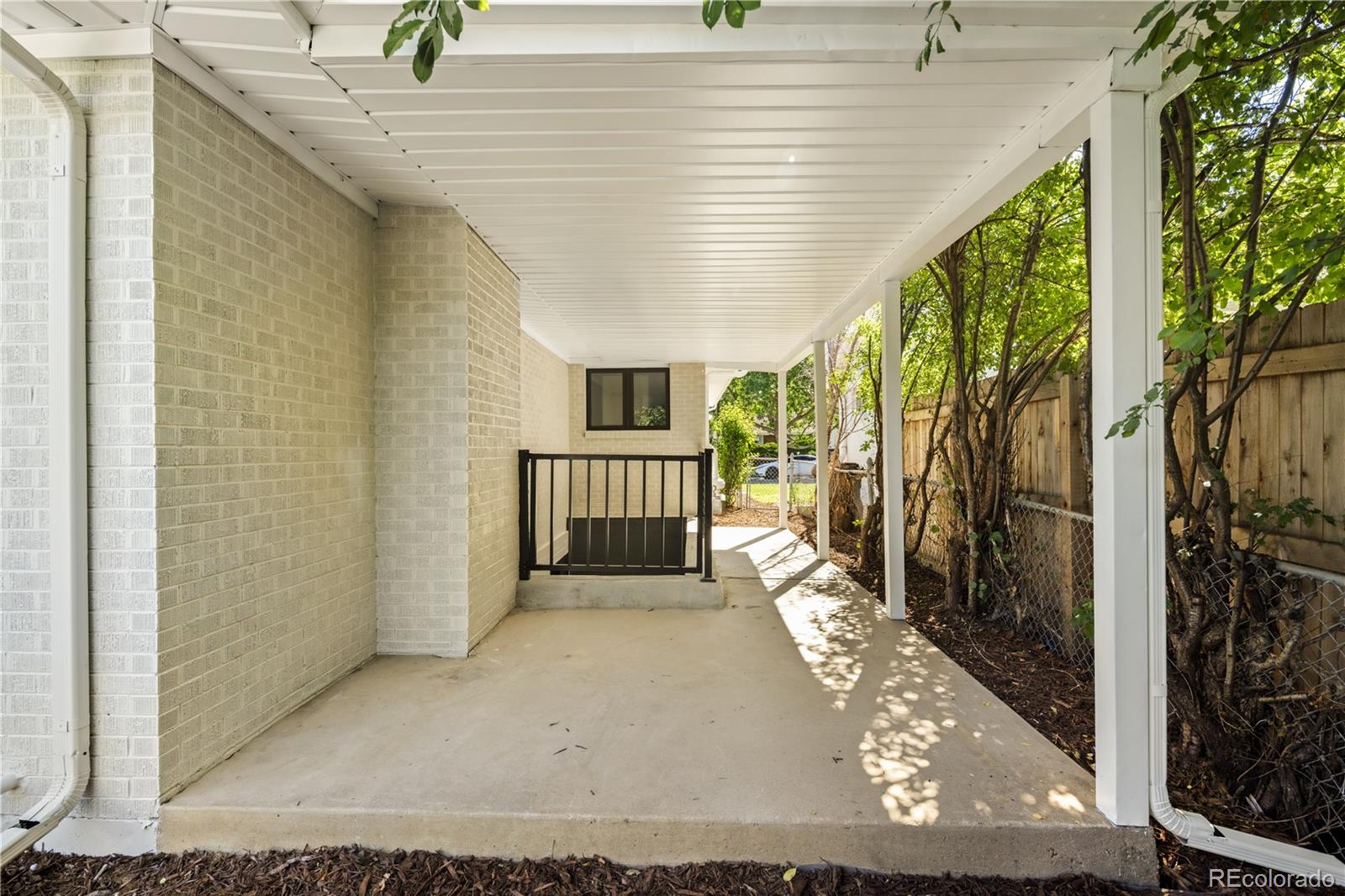 MLS Image #41 for 729 s hudson street,denver, Colorado