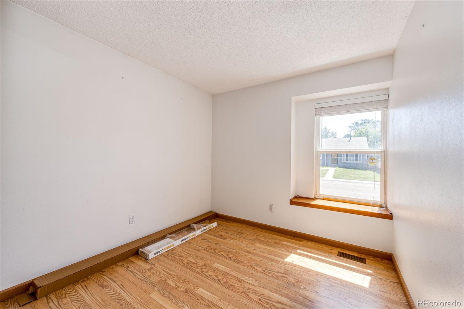 MLS Image #18 for 4505  eagle street,denver, Colorado