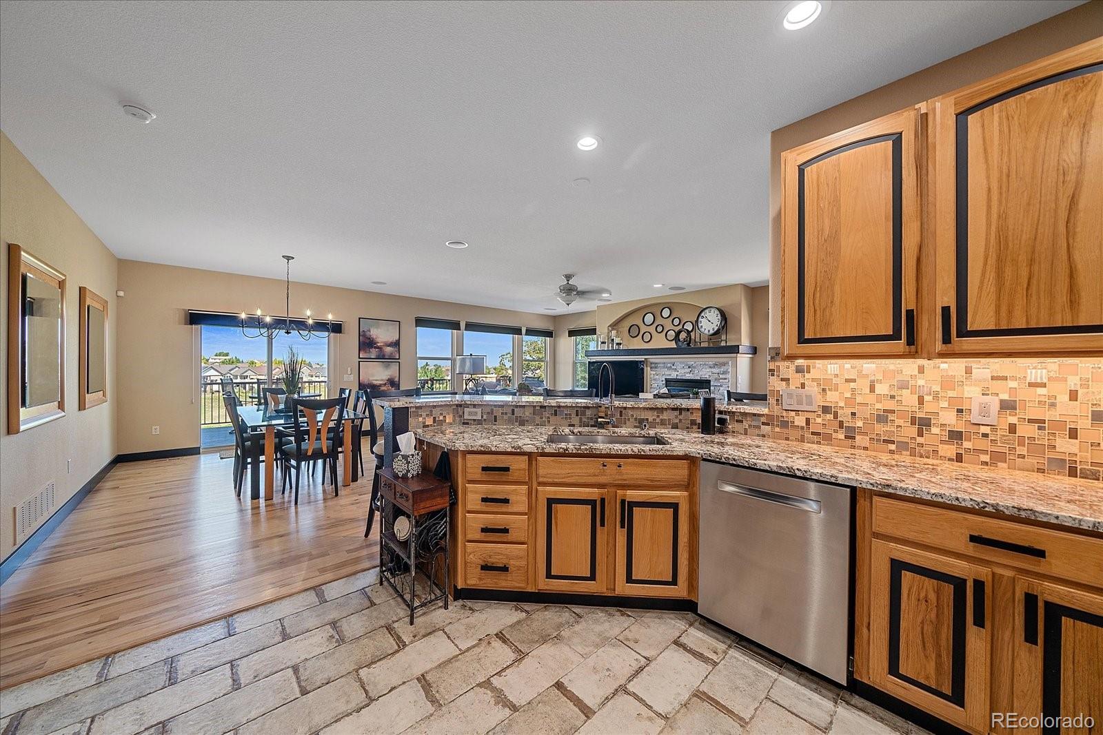 MLS Image #17 for 8215 s shawnee street,aurora, Colorado