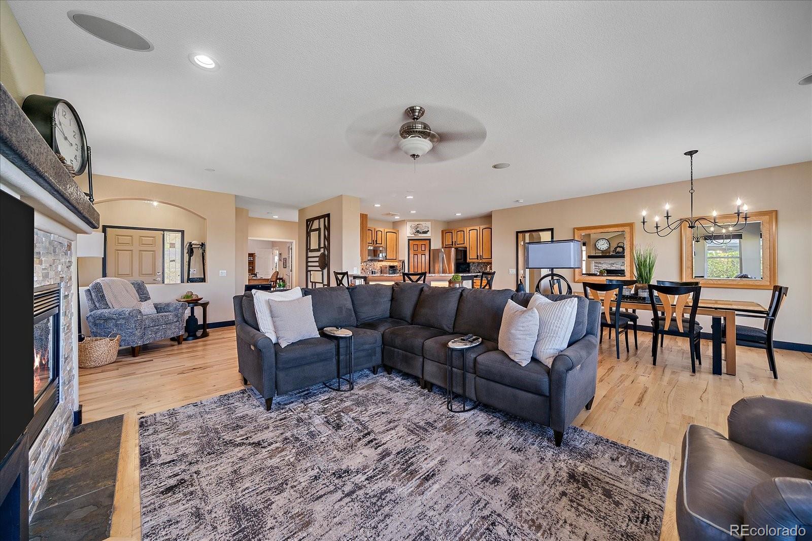 MLS Image #8 for 8215 s shawnee street,aurora, Colorado