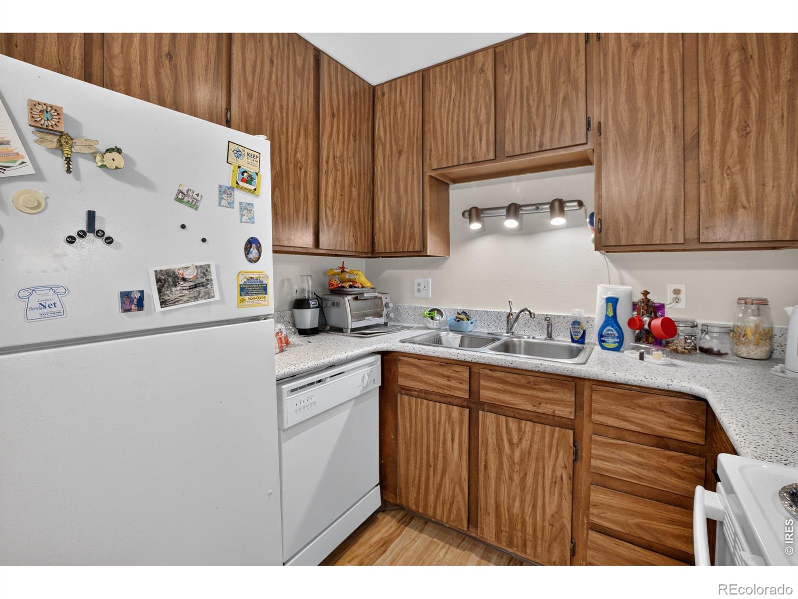 MLS Image #5 for 1024 e swallow road,fort collins, Colorado