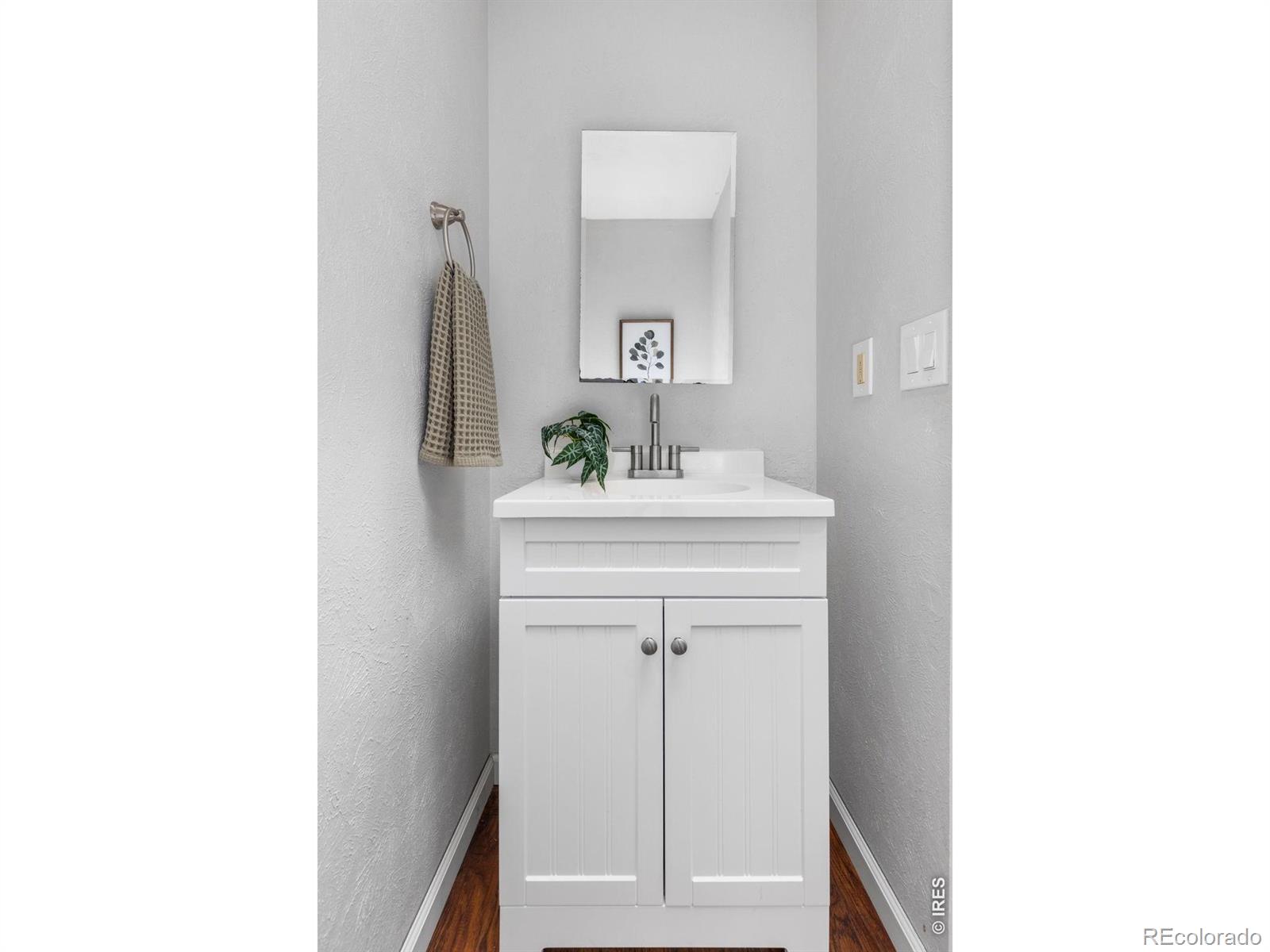 MLS Image #13 for 455 w sycamore court,louisville, Colorado