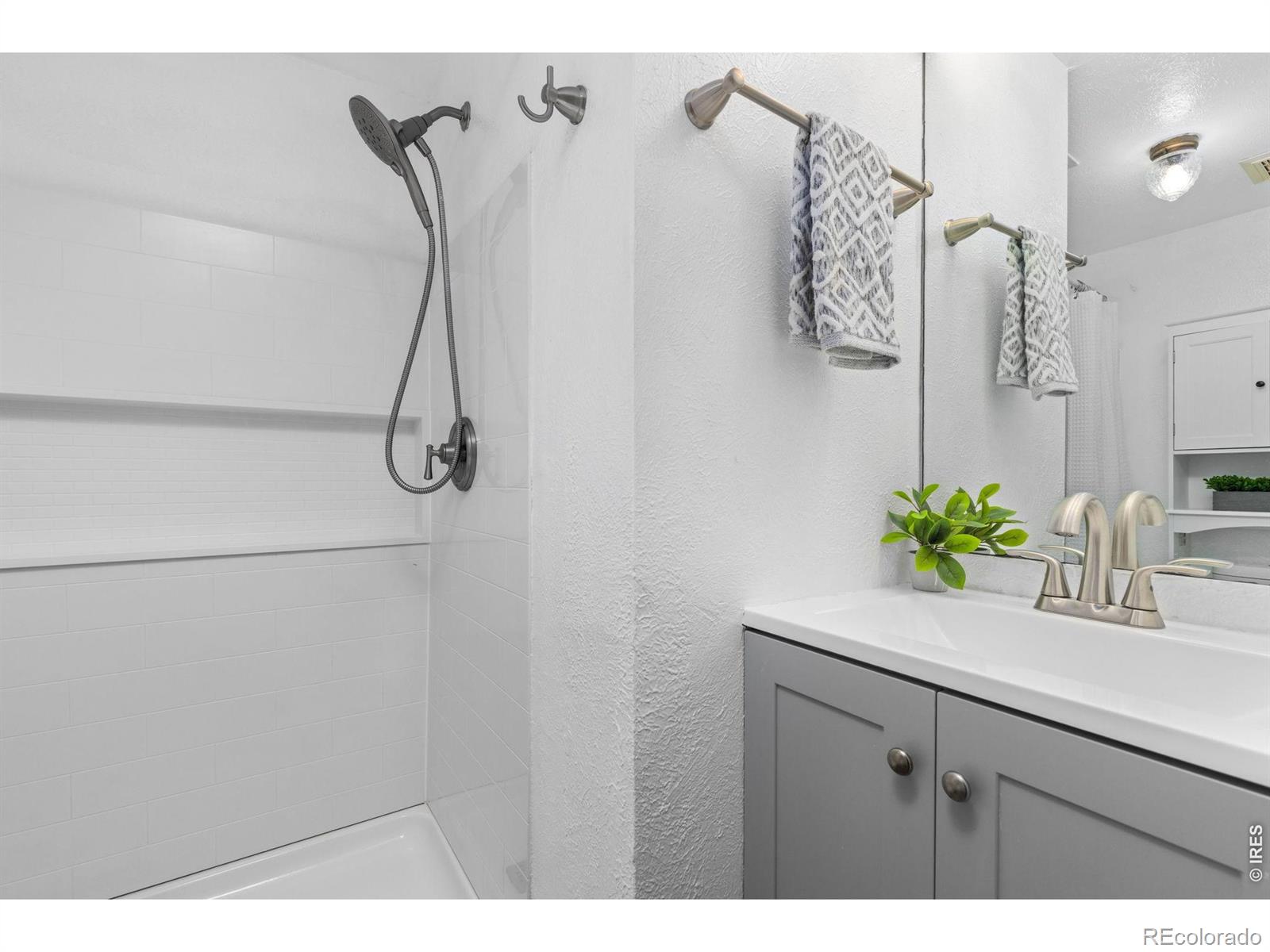 MLS Image #24 for 455 w sycamore court,louisville, Colorado