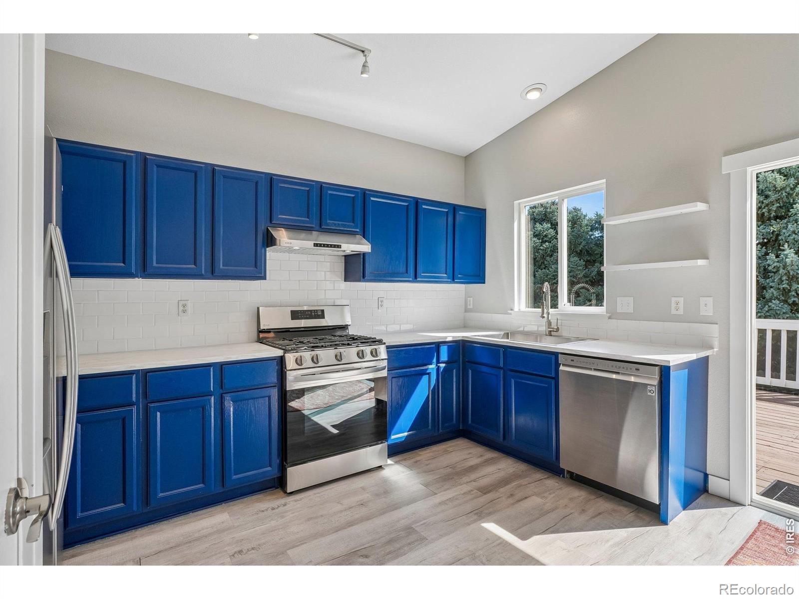 MLS Image #13 for 1818  clover creek drive,longmont, Colorado