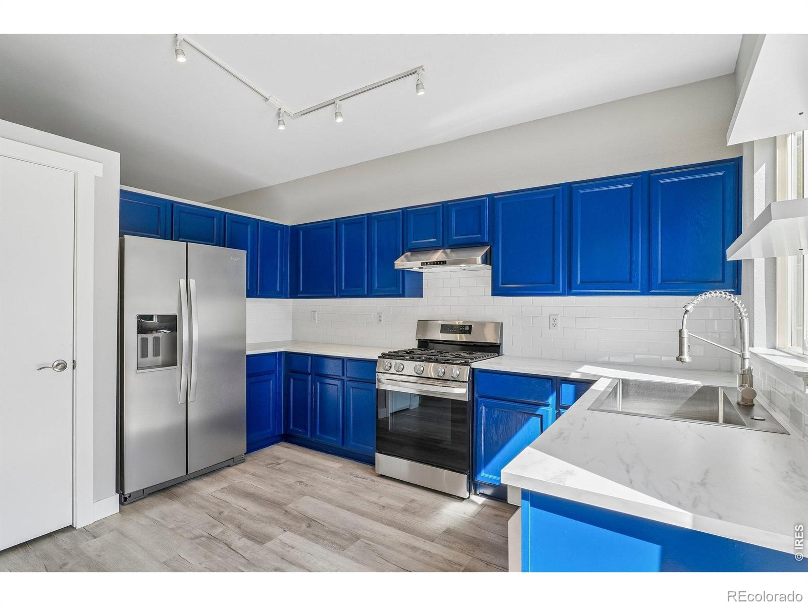 MLS Image #14 for 1818  clover creek drive,longmont, Colorado