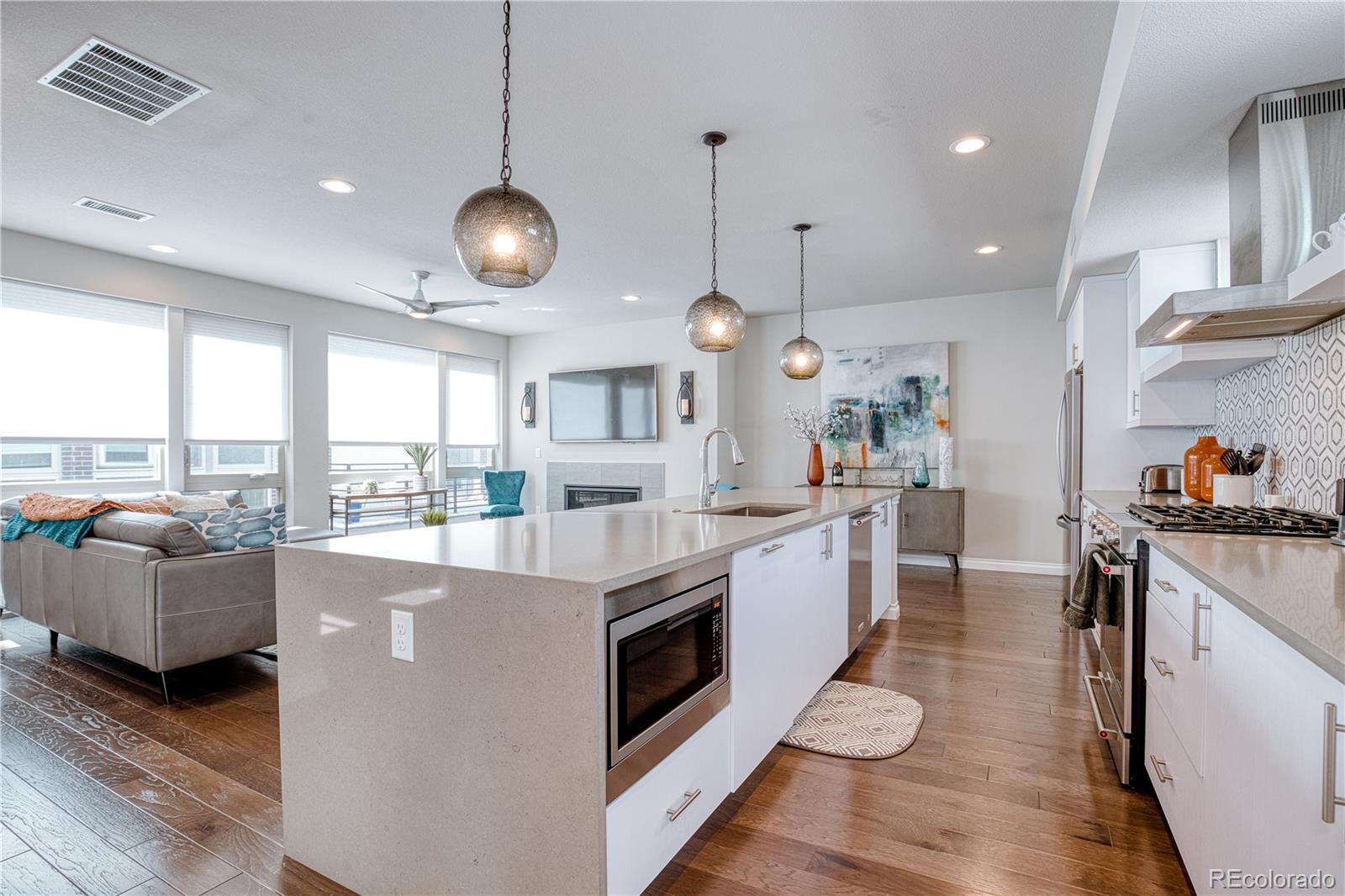 MLS Image #15 for 1817  gaylord street,denver, Colorado
