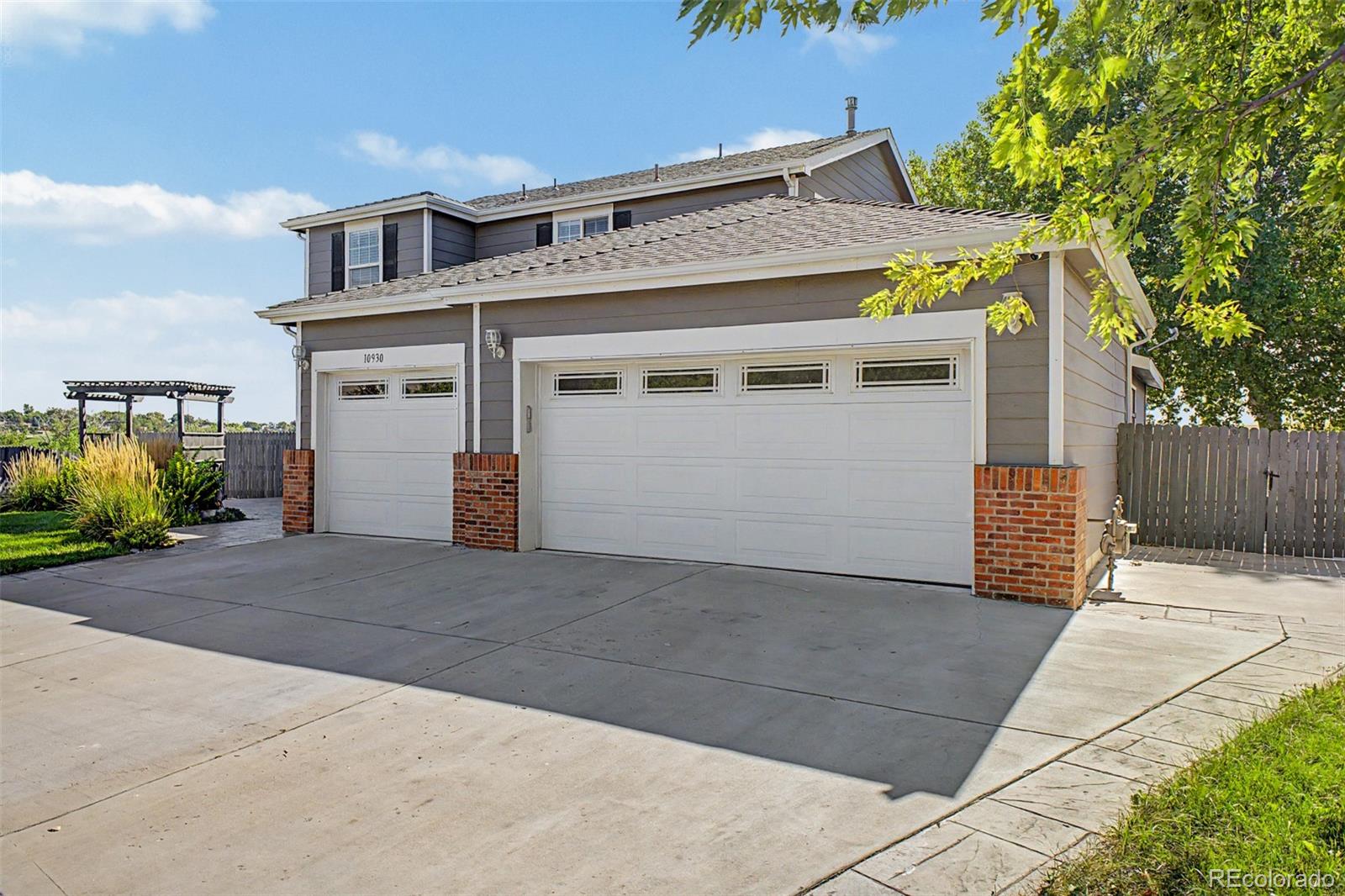 MLS Image #3 for 10930  saint paul way,northglenn, Colorado