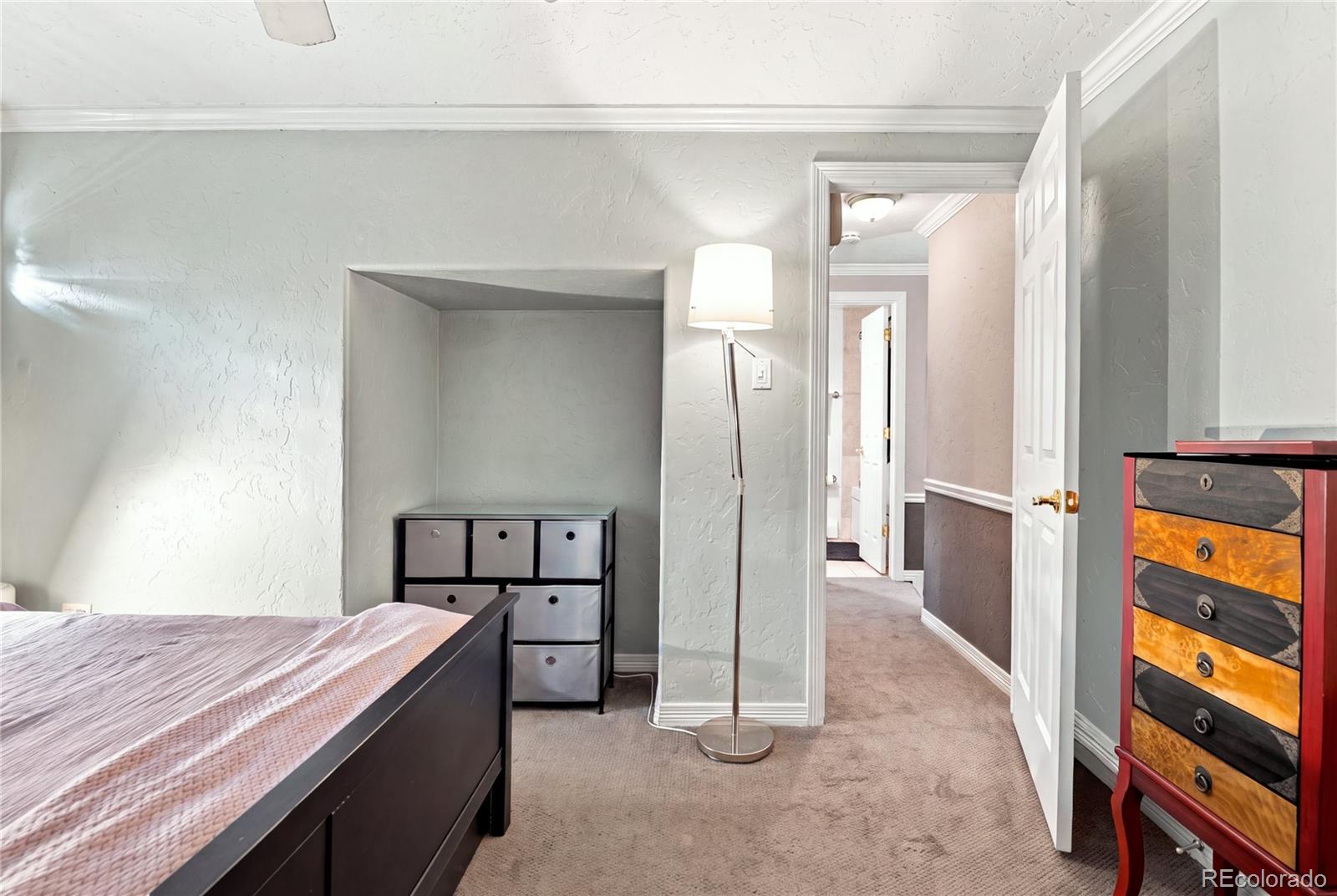 MLS Image #8 for 1243  vine street,denver, Colorado