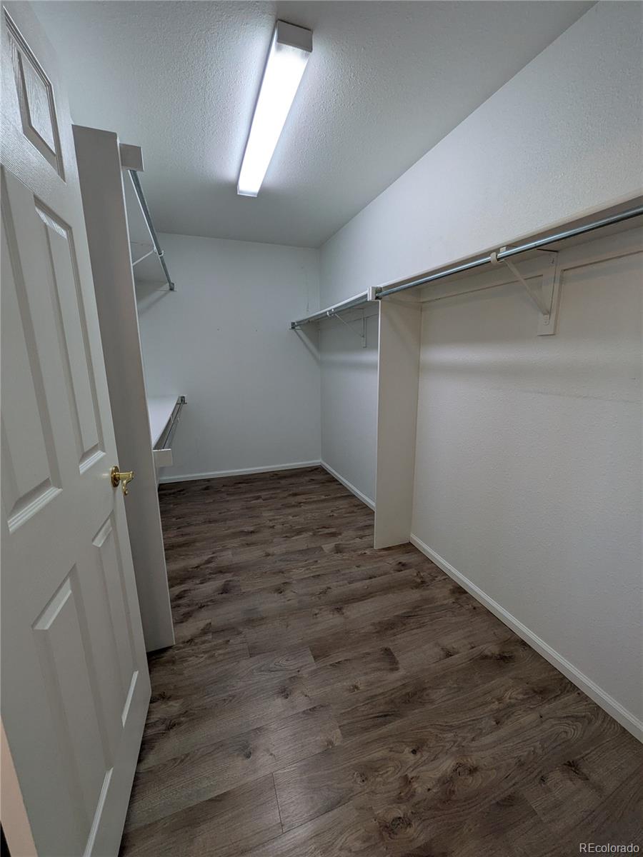 MLS Image #19 for 19613 e 39th avenue,denver, Colorado