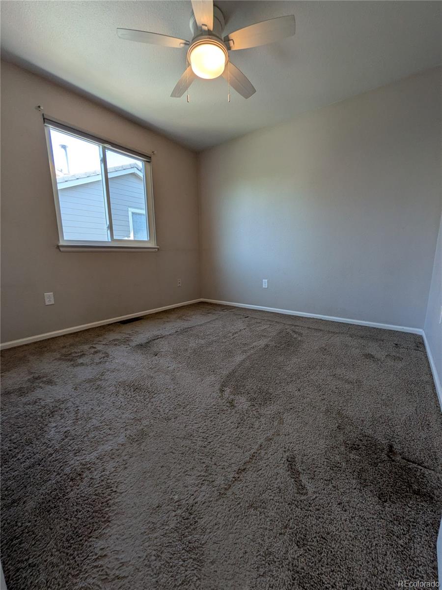 MLS Image #21 for 19613 e 39th avenue,denver, Colorado