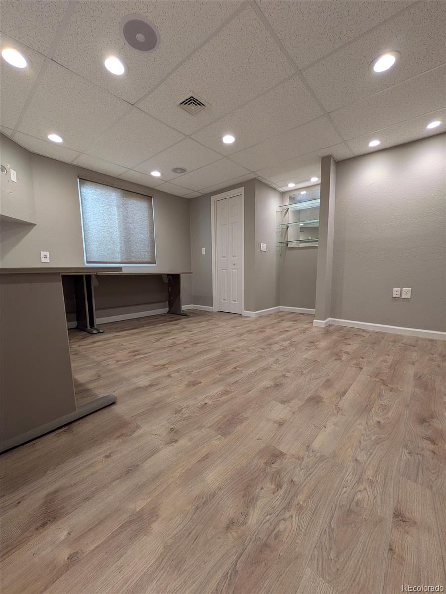 MLS Image #25 for 19613 e 39th avenue,denver, Colorado