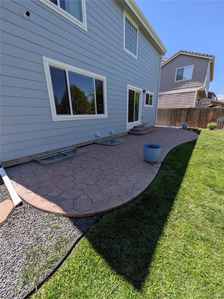 MLS Image #32 for 19613 e 39th avenue,denver, Colorado