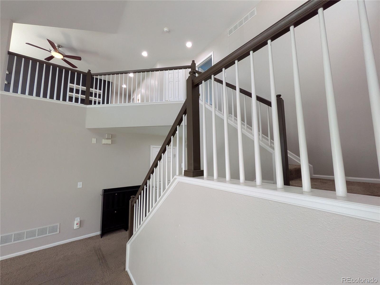 MLS Image #4 for 19613 e 39th avenue,denver, Colorado