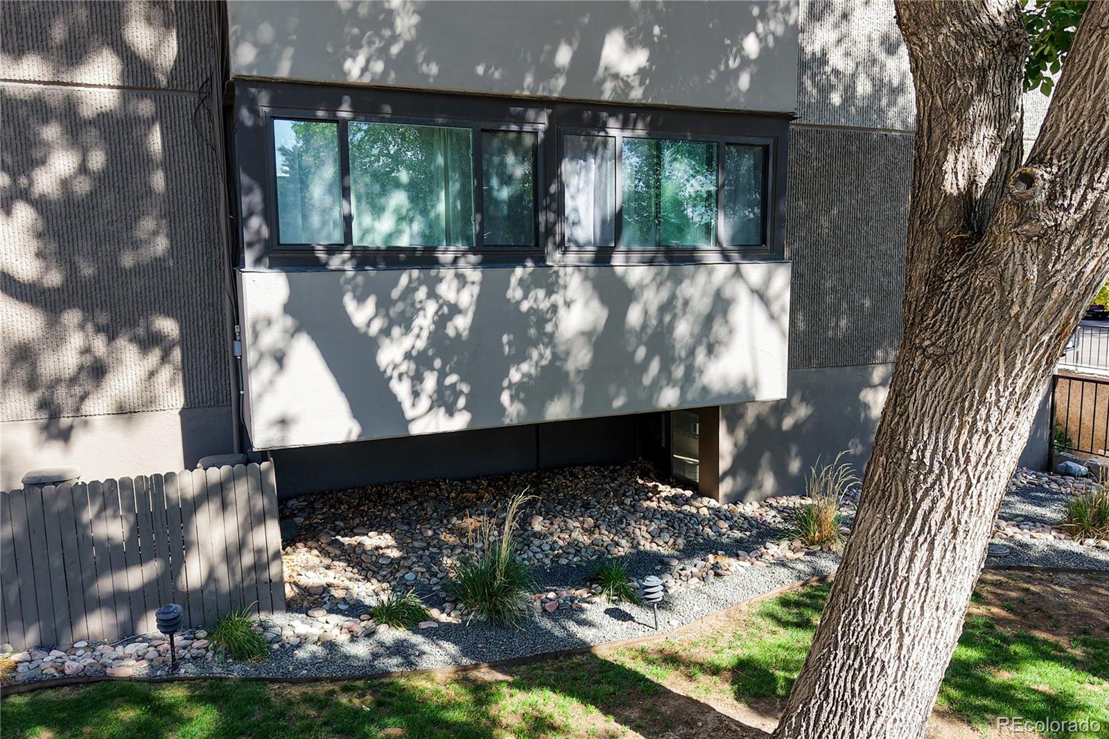 MLS Image #29 for 2  adams street,denver, Colorado