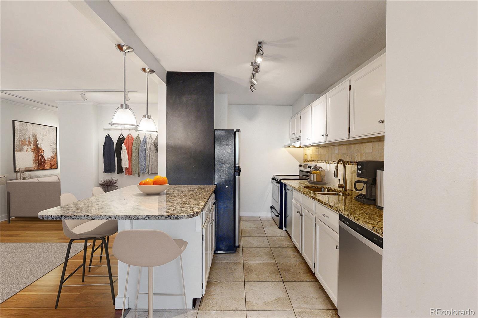 MLS Image #9 for 2  adams street,denver, Colorado