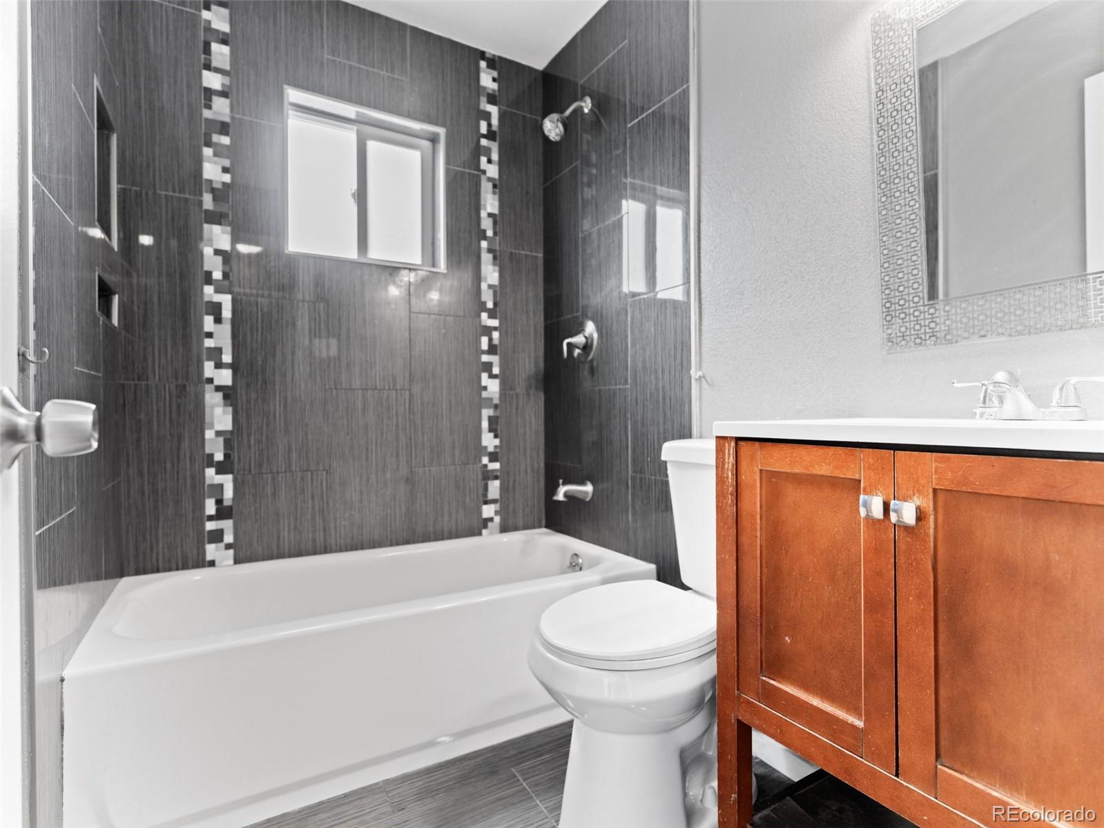 MLS Image #11 for 4740  fillmore street,denver, Colorado