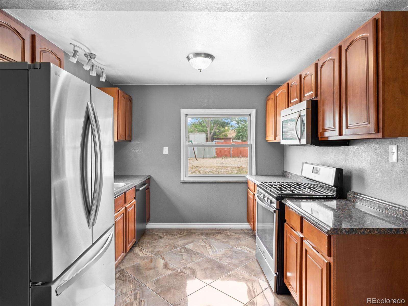 MLS Image #6 for 4740  fillmore street,denver, Colorado