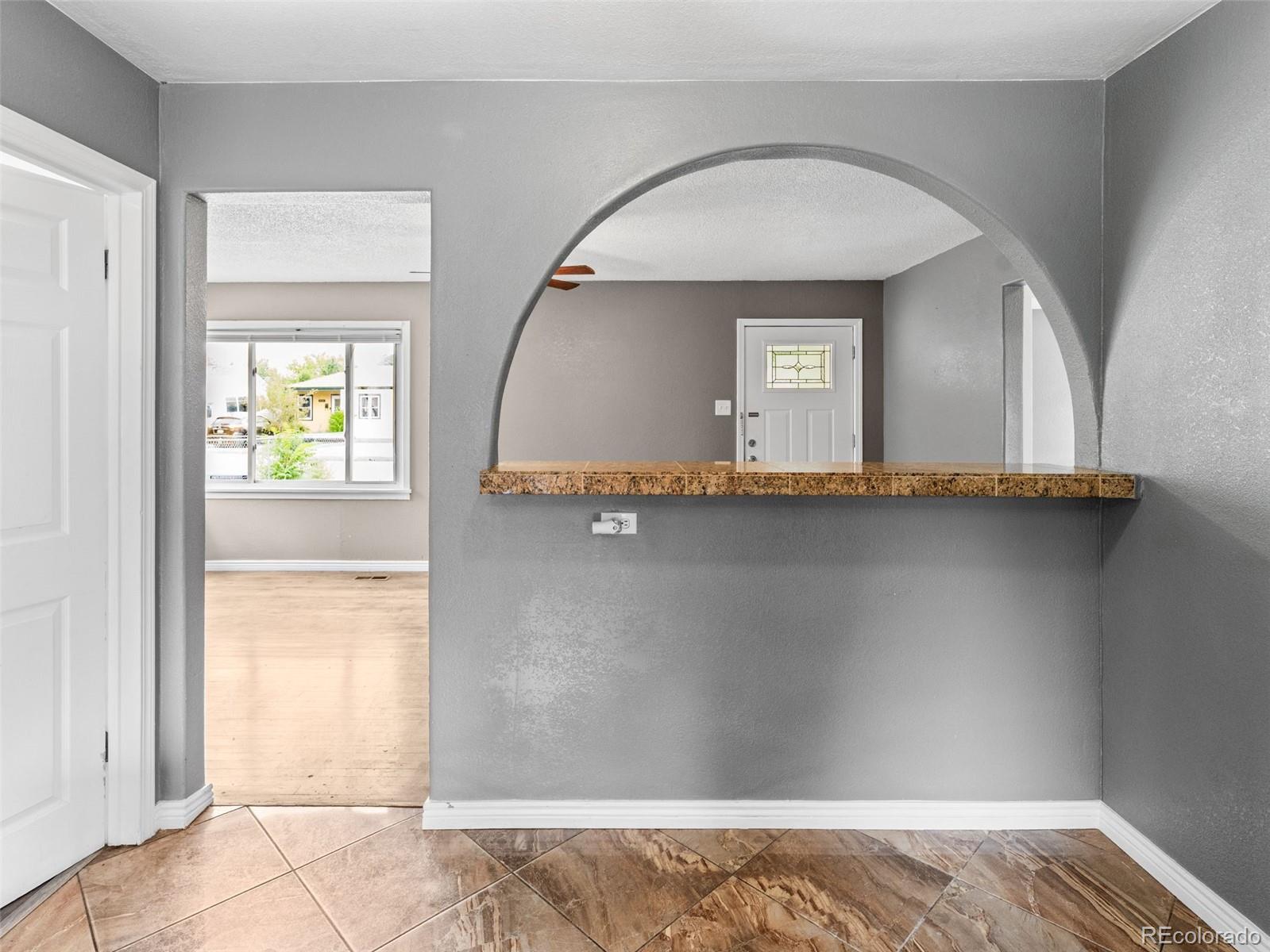 MLS Image #9 for 4740  fillmore street,denver, Colorado