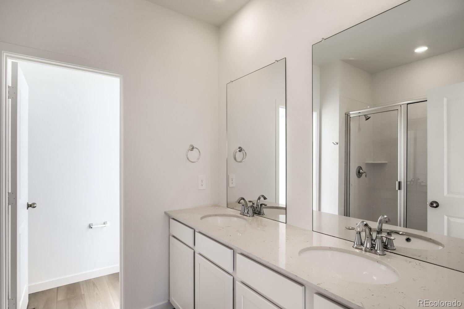 MLS Image #7 for 350 n bersshine court,watkins, Colorado