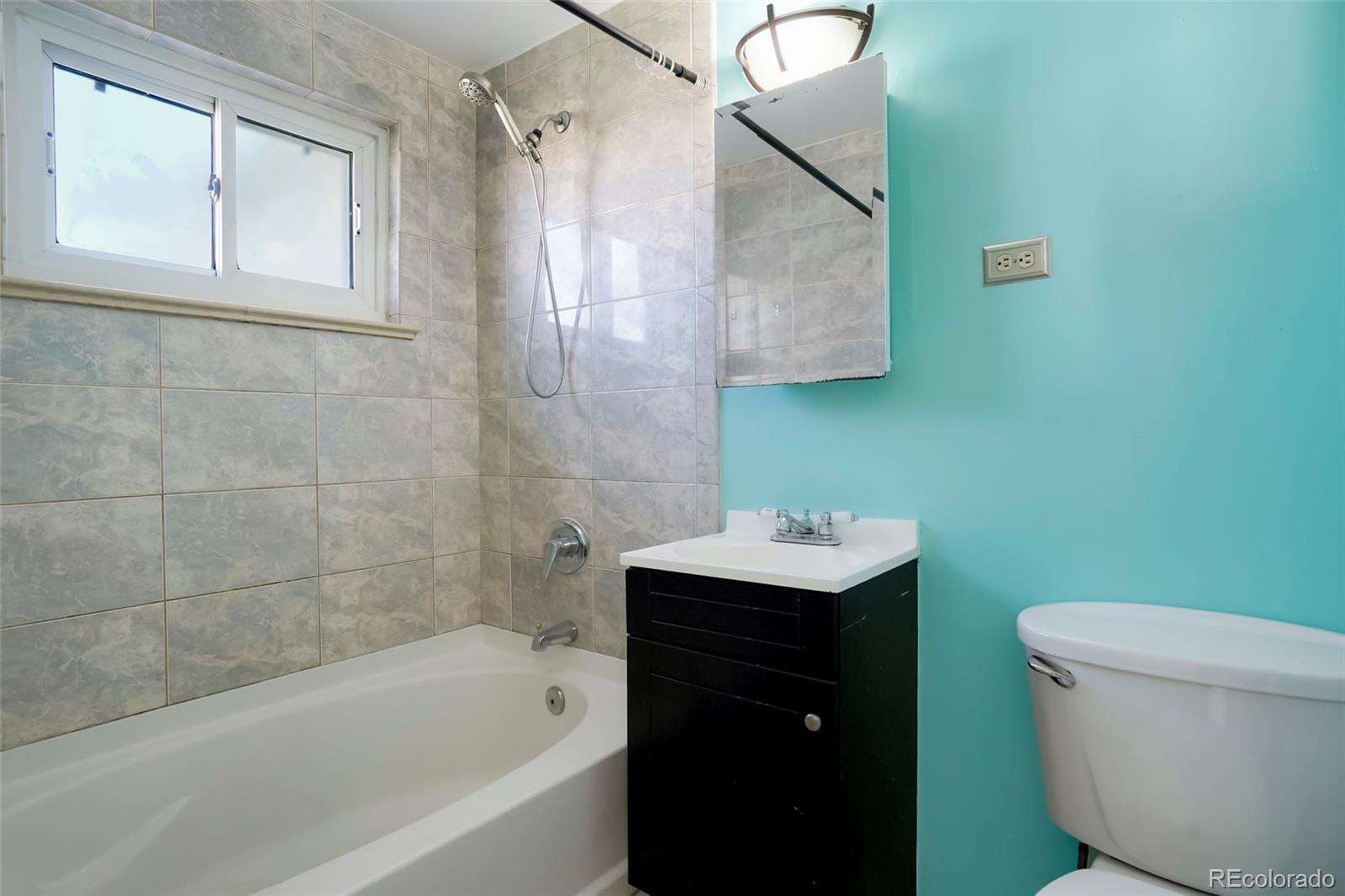MLS Image #9 for 2115 w elk place,denver, Colorado