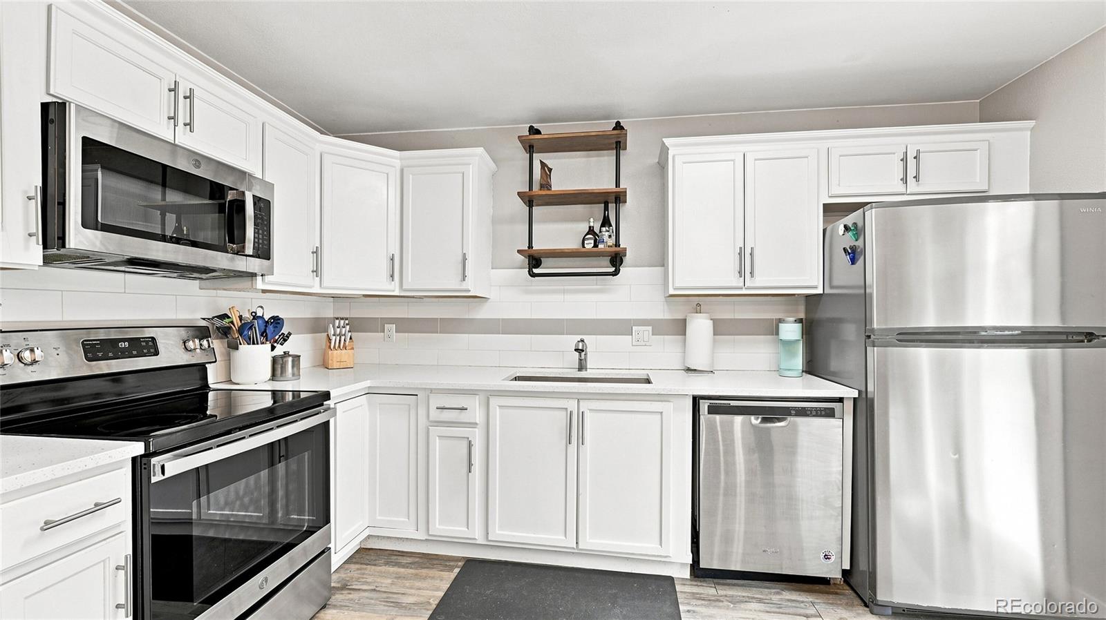MLS Image #0 for 73 s sable boulevard,aurora, Colorado