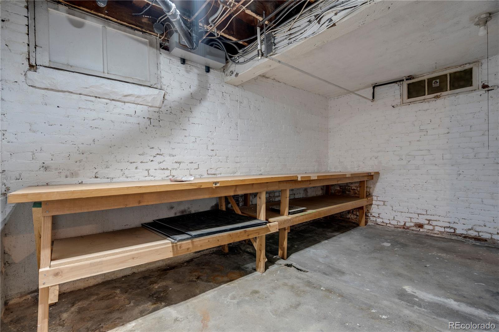 MLS Image #37 for 1576 n emerson street,denver, Colorado