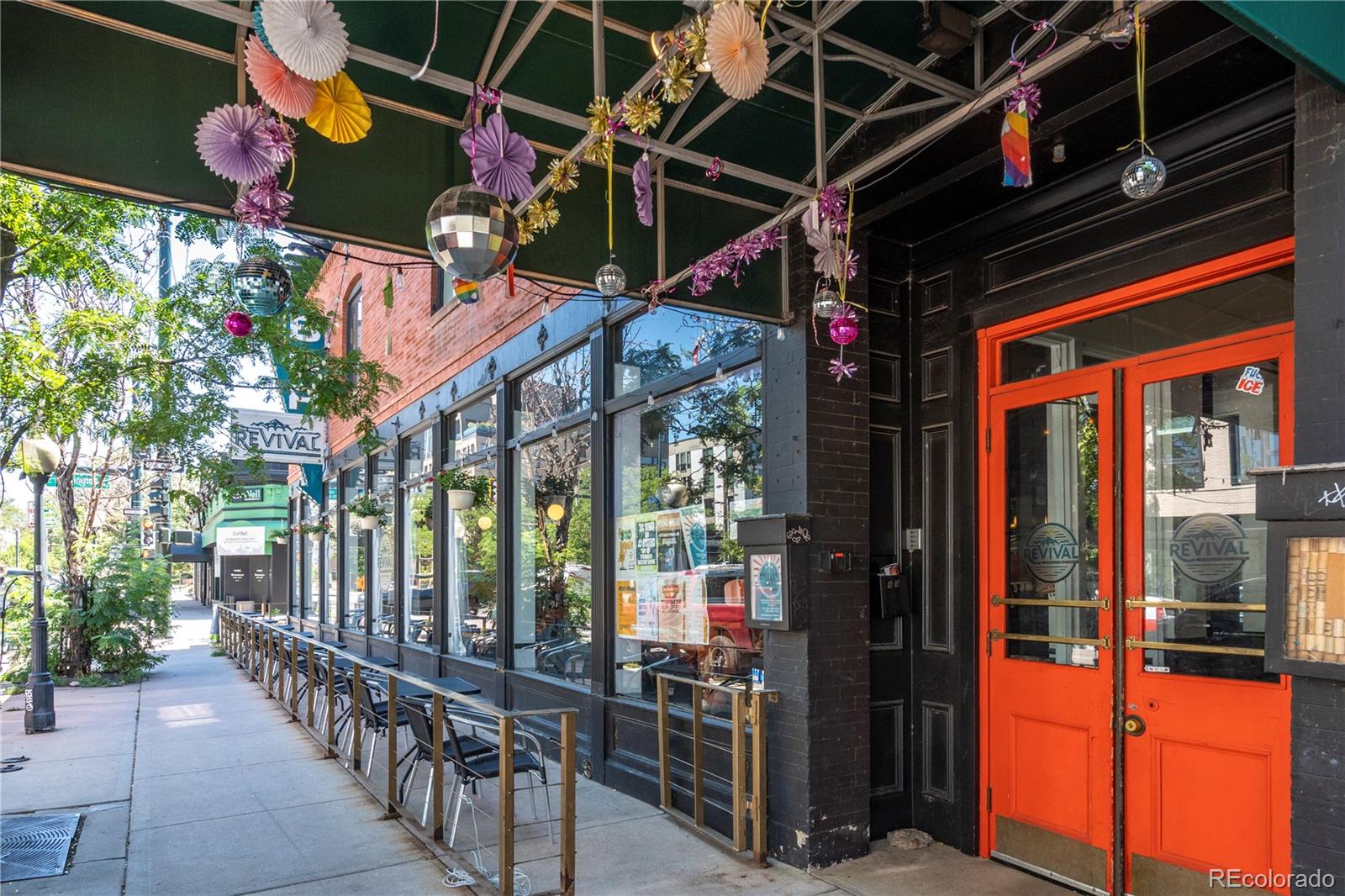 MLS Image #47 for 1576 n emerson street,denver, Colorado