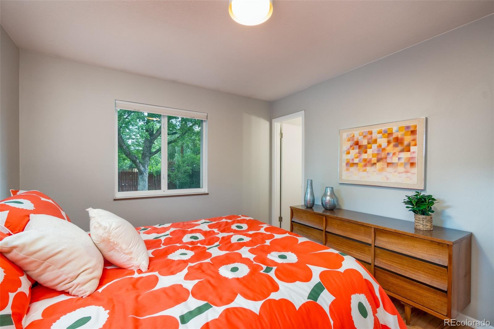MLS Image #23 for 681 s holly street,denver, Colorado