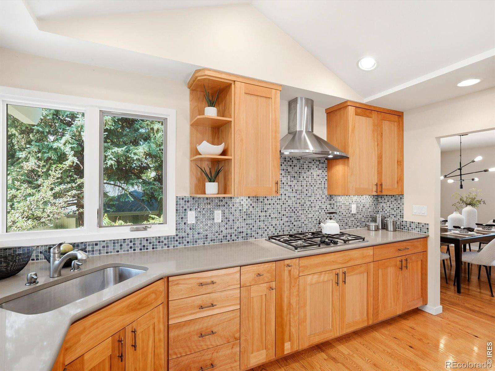 MLS Image #11 for 7047  yampa court,boulder, Colorado