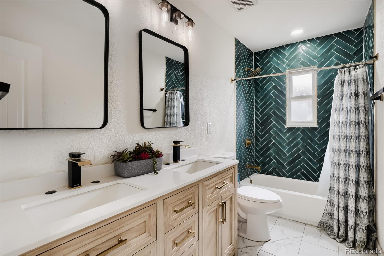 MLS Image #11 for 935  quari street,aurora, Colorado