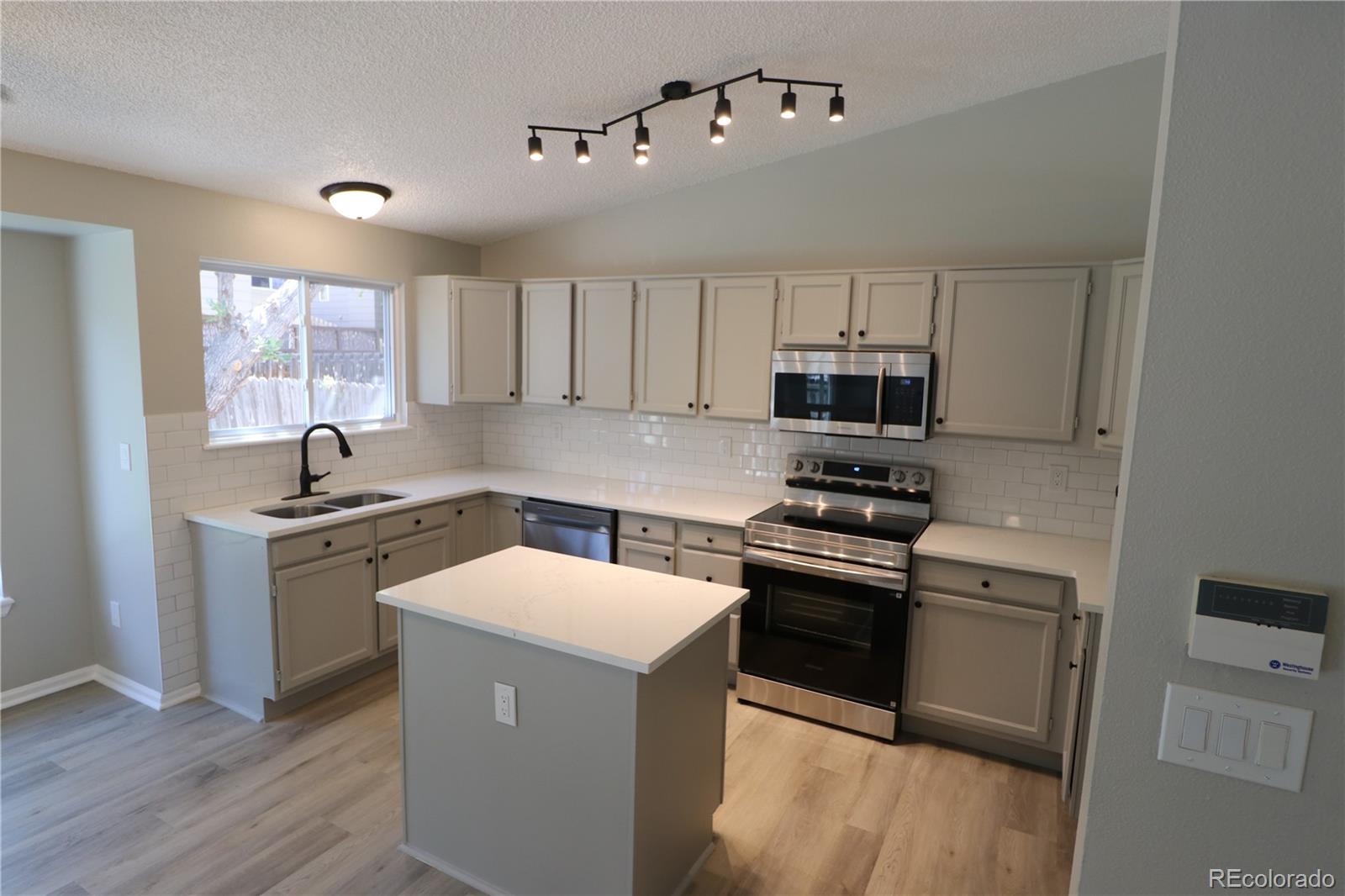 MLS Image #31 for 5566 s ireland street,aurora, Colorado