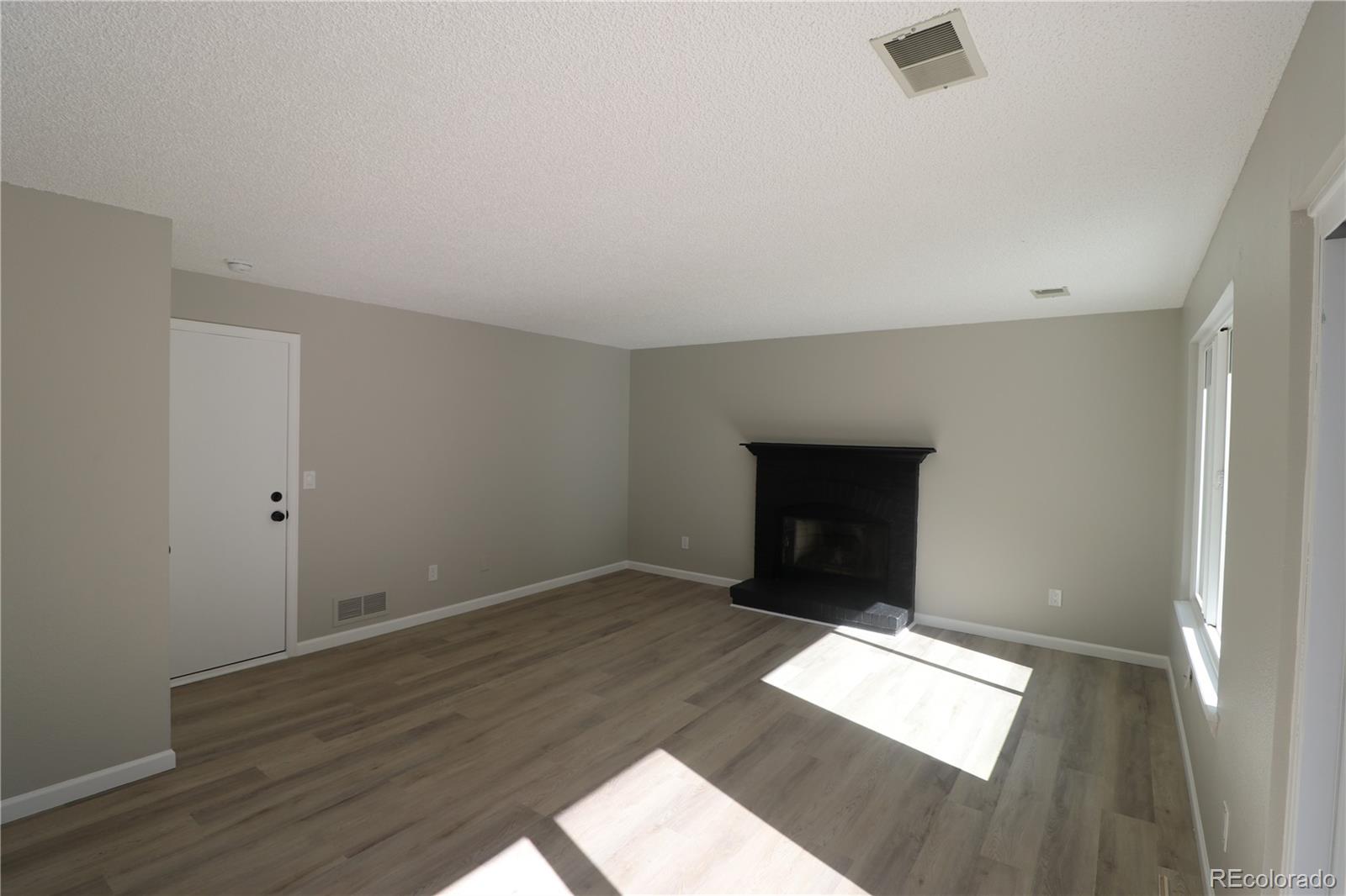 MLS Image #9 for 5566 s ireland street,aurora, Colorado