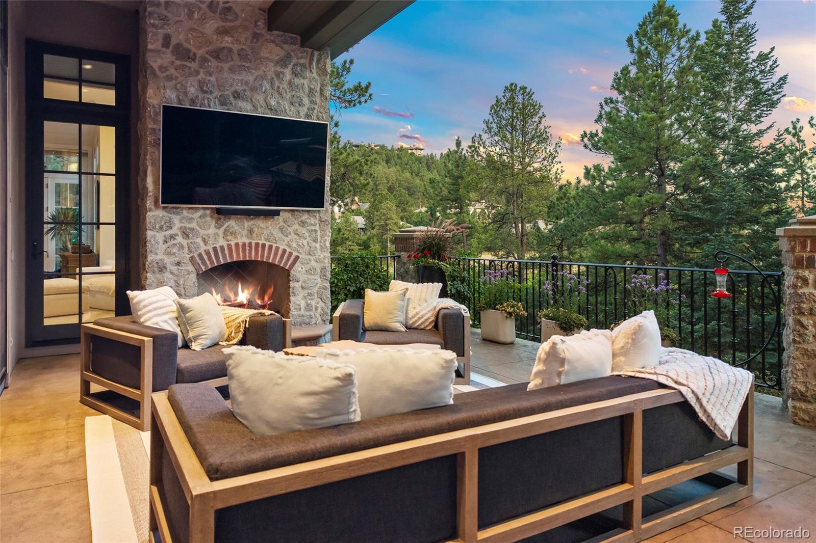 MLS Image #39 for 968  country club parkway,castle rock, Colorado