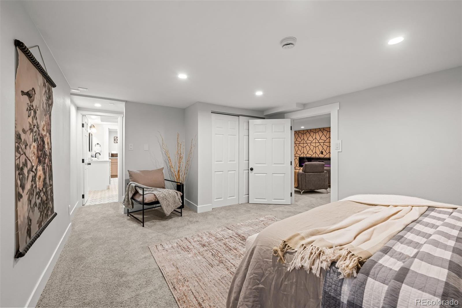 MLS Image #36 for 5475 s lakeview street,littleton, Colorado