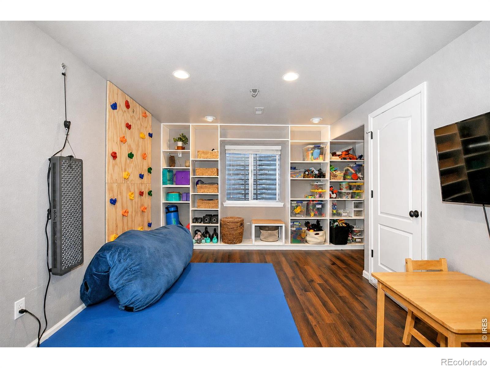 MLS Image #32 for 1414  canal drive,windsor, Colorado