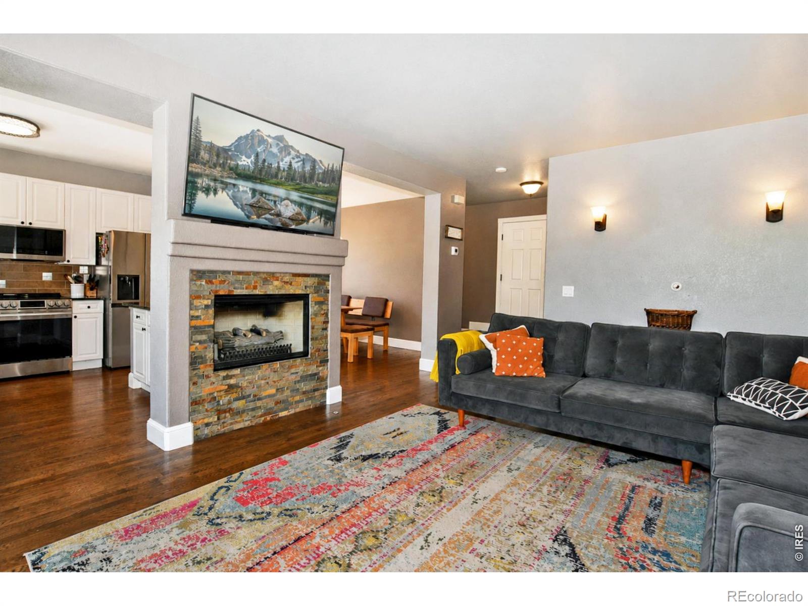 MLS Image #7 for 1414  canal drive,windsor, Colorado