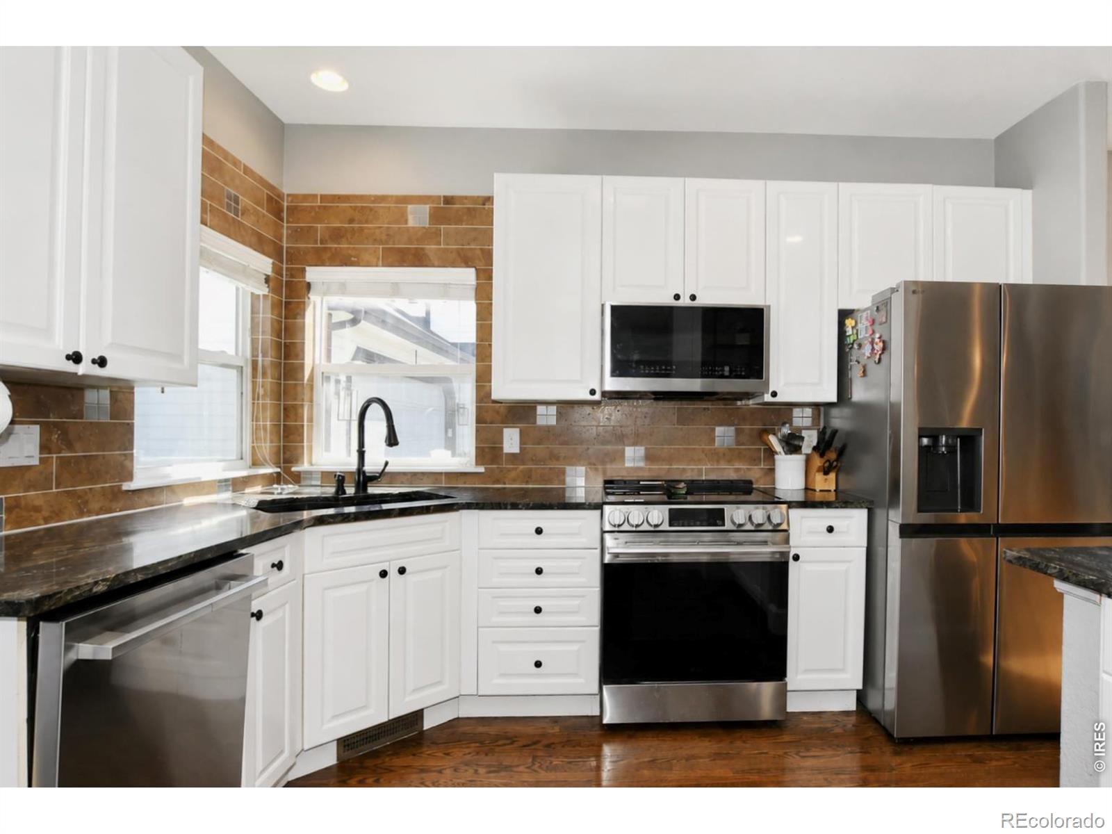 MLS Image #8 for 1414  canal drive,windsor, Colorado