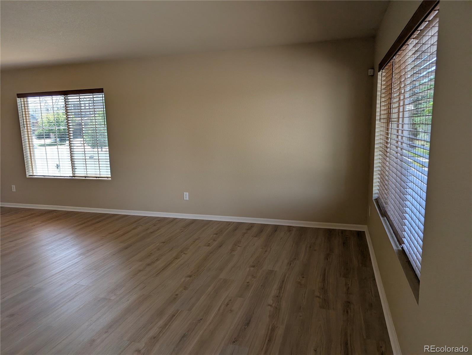 MLS Image #7 for 5410  netherland street,denver, Colorado