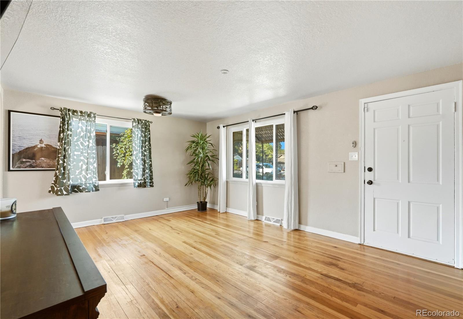 MLS Image #4 for 3610 n monroe street,denver, Colorado