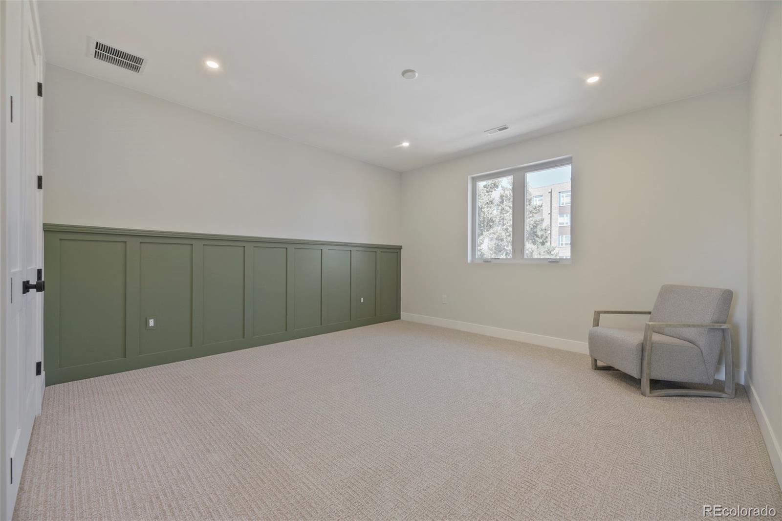 MLS Image #14 for 2225 s dexter street,denver, Colorado